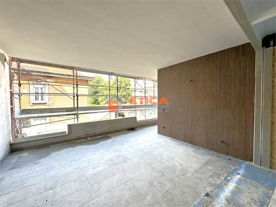 PARTICOLARE TERRAZZO