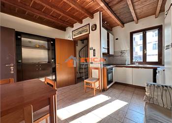 TRUCCAZZANO - LOC. CAVAIONE 
