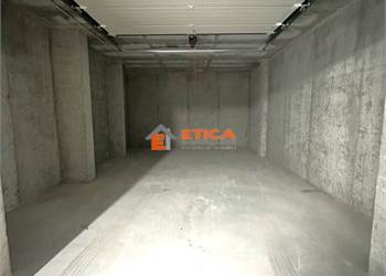 Ampio box singolo in condominio di recente costruzione